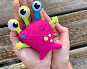 Trilly the Three-Eyed Monster PDF Pattern | DIY Felt Plush Tutorial