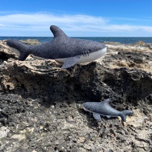 Wzór do szycia filcowego rekina: ozdoba DIY w kształcie zwierzęcia oceanicznego (wzór PDF)