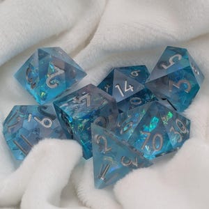 Oceanheart Opals - 7pc Inspired Dice Set