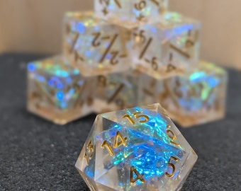 MTG Spindown D20 & MTG Counter Dice Combo Set - Golden Valor Style
