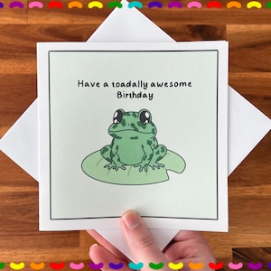Crapaud impressionnant - allié carte de voeux d'anniversaire | Carte d'anniversaire drôle de grenouille | Cartes de Saint-Valentin pour elle, cartes pour lui | Jolie carte kawaii