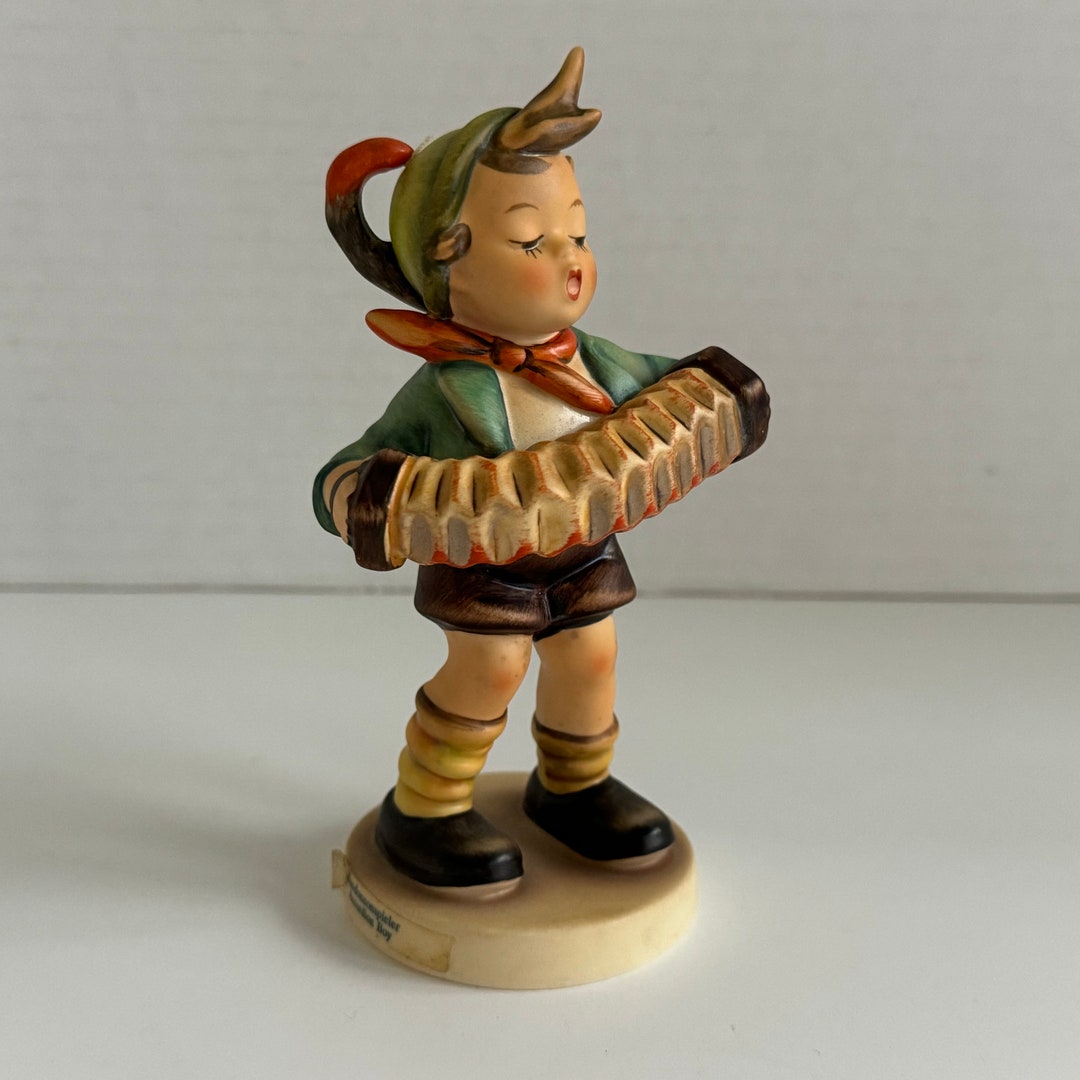 Hummel Accordion Boy, 5 Inches, HUM 185 01-185-01-6, TMK7, 1994 Final Issue, Original Box - Etsy Hummel Accordion Boy, 5 Inches, HUM 185 01-185-01-6, TMK7, 1994 Final Issue, Original Box - Etsy