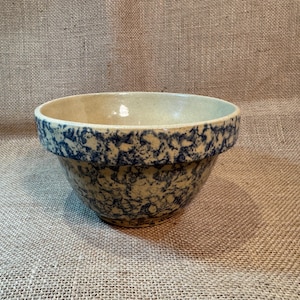Vintage Cobalt Blue Spongeware Mixing Bowl - Robinson Ransbottom Pottery