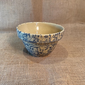 Vintage Cobalt Blue Spongeware Mixing Bowl - Robinson Ransbottom Pottery