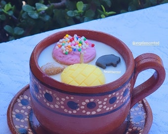 Pan Dulce Candle/Mothers Day Candle/soy wax candle/Mexican Candle/Gifts for her/Housewarming Gift/Mexican pottery/Birthday gift/Barro