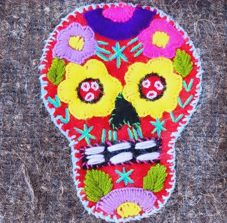 HandCraft Natural Wool Shoulder Bag, Hand Embroidered with a beautiful Mexican Catrina Skull, Pom Pom Design,Wool Tote Bag image 3