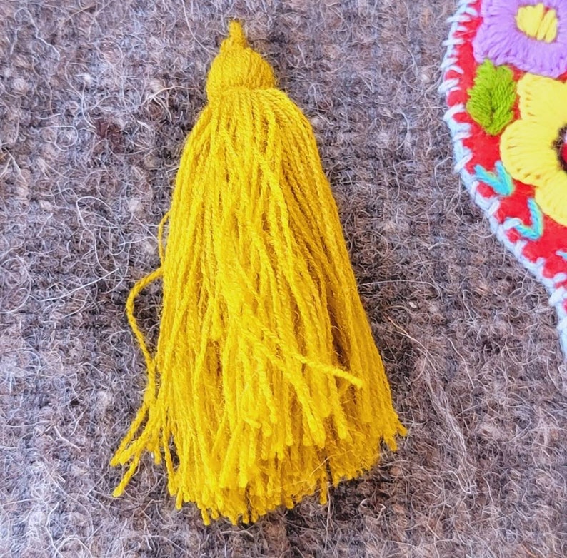 HandCraft Natural Wool Shoulder Bag, Hand Embroidered with a beautiful Mexican Catrina Skull, Pom Pom Design,Wool Tote Bag image 8