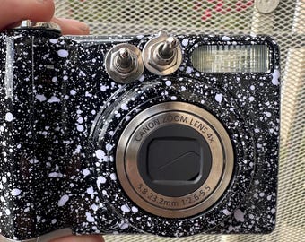 フィルムカメラ　アクセサリーセット 分解された機械式フィルムカメラ、サイバーパンク風の解体アート