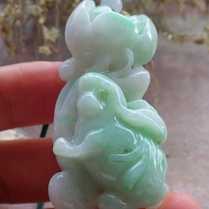 Certified Hand Carved Natural Myanmar Burma A Jade jadeite Zodiac Rabbit Flower Lucky Amulet Pendant Necklace