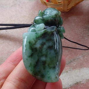 Certified Hand Carved Green Natural Myanmar Burma A Jade jadeite Dragon Pi Xiu Pendant Necklace