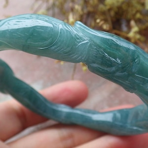 Certifierad handskuren isblå vattengrön naturlig Myanmar Burma A JADE Jadeit Räv Cirkel Armband 64 mm