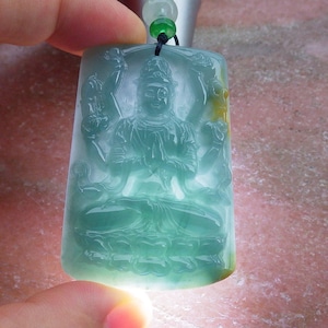 Certified Hand Carved Natural Myanmar Burma Green A Jade jadeite 1000 Hand Guanyin Kwan Yin God Pendant Necklace