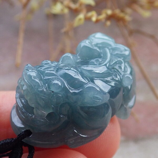 Certified Hand Carved Natural Myanmar Burma A Jade jadeite Dragon Pi Xiu Lucky Amulet Pendant Necklace