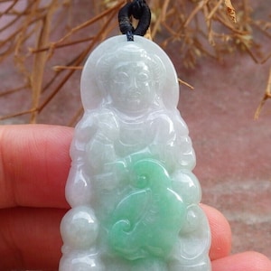 Certified Hand Carved Green Natural Myanmar Burma A Jade jadeite Guanyin Kwan Yin Pendant Necklace