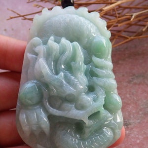 Certified Hand Carved Green Natural Myanmar Burma Grade A Jade jadeite Dragon Pendant Necklace