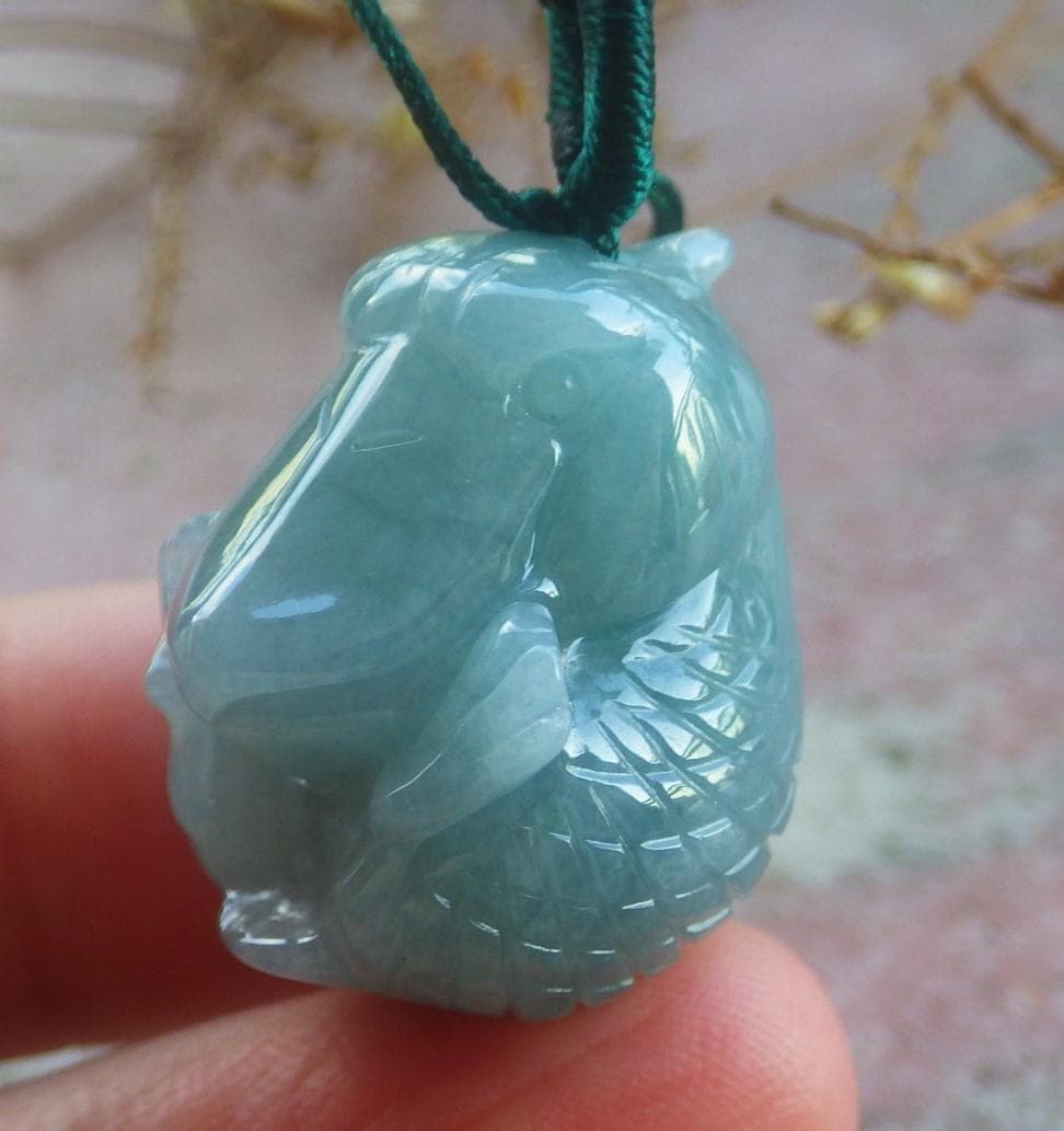 認定された手彫りの天然ミャンマービルマ翡翠ジェダイト漫画カモノハシ