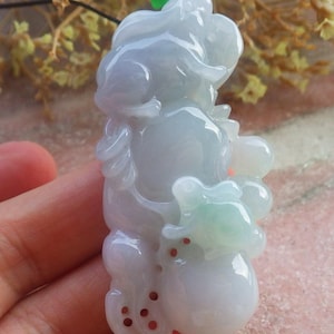 Certified Hand Carved Natural Myanmar Burma A Jade jadeite Zodiac Rabbit Carrot Pendant Necklace
