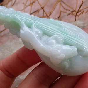 Certified Hand Carved Natural Myanmar Burma A Jade jadeite Dragon Pi Xiu Guitar Pendant Necklace