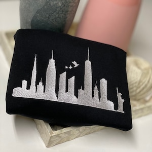 Bluza z haftem NYC, Koszulka turystyczna z Nowego Jorku, Prezent dla miłośników Nowego Jorku Wschodnie Wybrzeże, Koszulka dla fanów New Yorkera, Niestandardowy prezent dla miłośników NYC NY