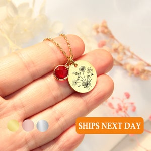 Personalized Combined Birth Flower Bouquet Necklace, Family Birth Flower Necklace, Birth Month Engraved Flower, Grandma Garden Gift