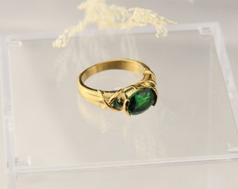 Emerald Gemstone Ring | Vintage Ring | 18K Gold Minimalist Ring | Birthstone Jewelry | Stacking Ring | Mothers Day Gift