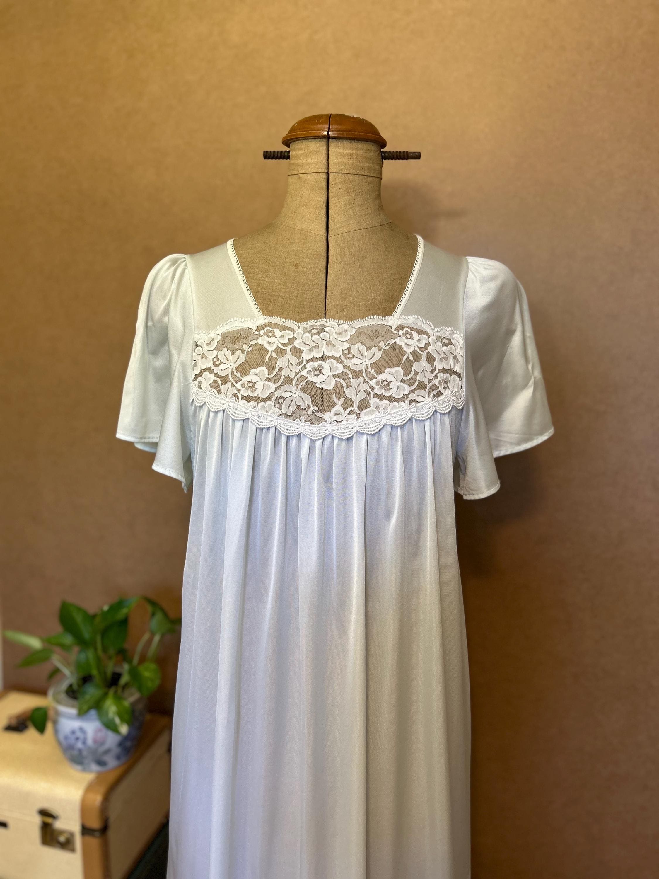 Nighties for Older Ladies - Etsy Canada
