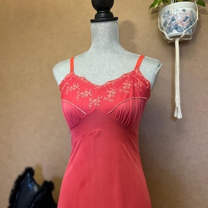 1970s Coral Slip Dress / Small / Vintage Full Slip / Pink Slip Dress / Valentines Day Lingerie