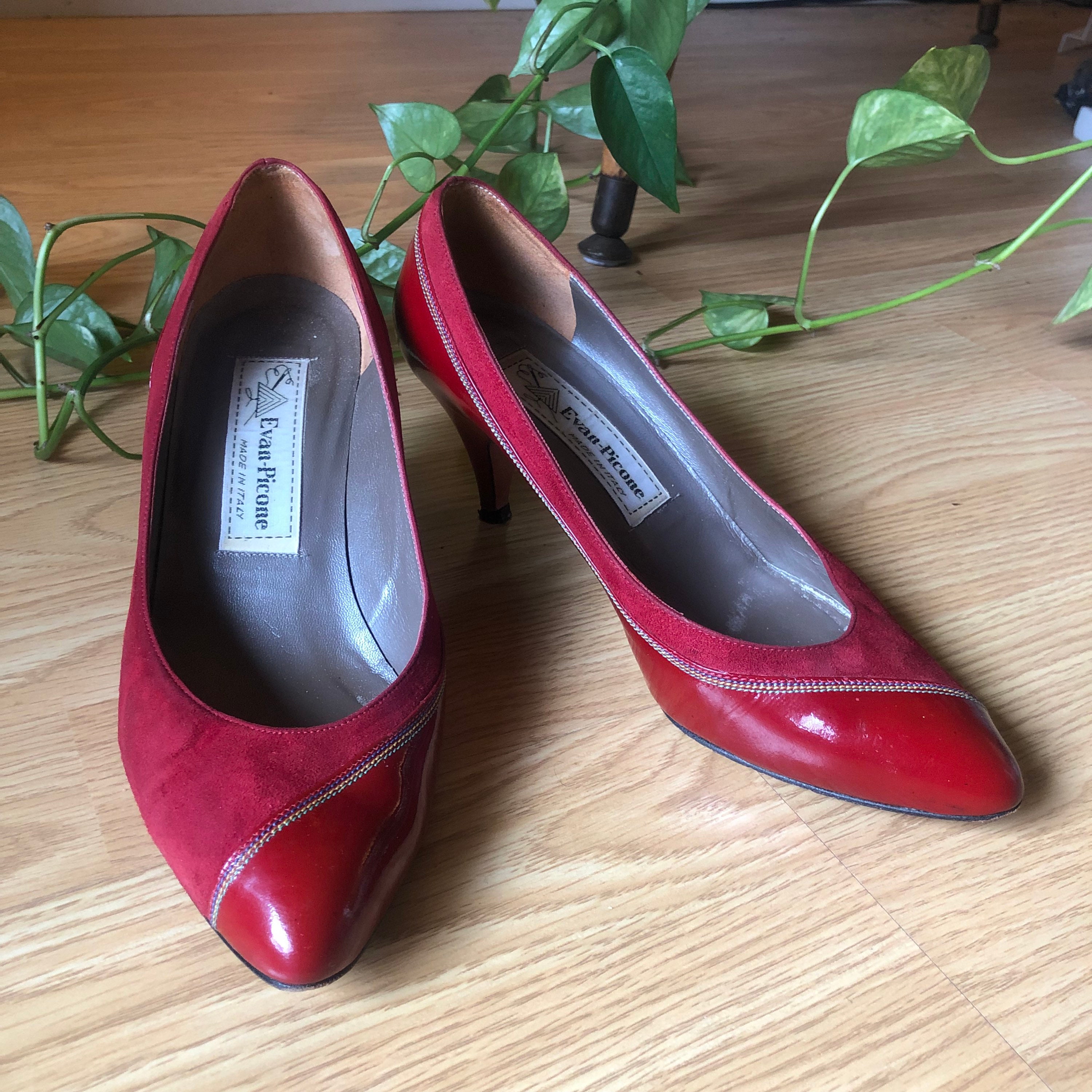 Schoenen damesschoenen Pumps Red leather studded pumps Vintage Evan Picone vintage red leather shoes 