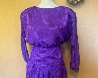 Vintage Purple Cocktail Dress / Medium-Large / Up to 30” waist / 1980s Puffed Sleeves / Brocade / Semi Formal Floral Dress