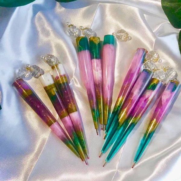 Pen Pal || Handmade Resin Colorful Pen