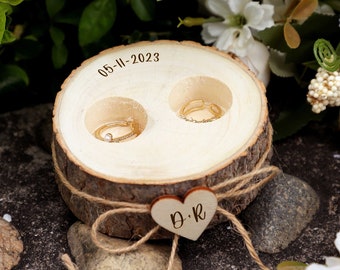 Personalized Wood Ring Holder, Custom Ring Box, Ring Bearer Box, Personalized, Rustic Wood Slice, Country Wedding, Christmas Gift