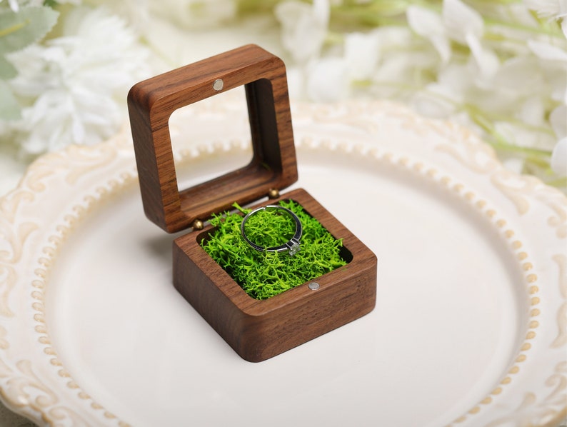 Retro Square Ring Box with Glass Lid, Personalize Wooden Ring Box with Moss Lining, Ring Box for Wedding, Engagement Wood Ring Holder image 1