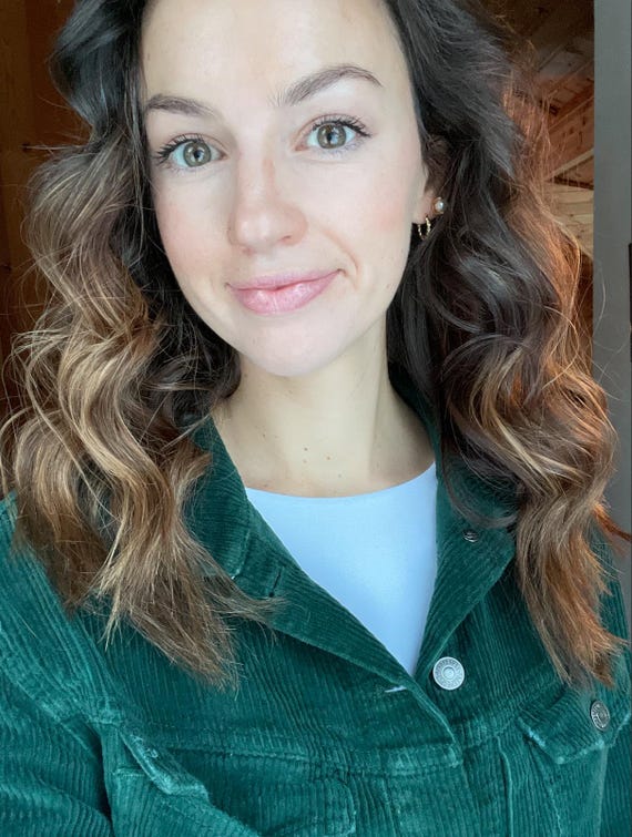 Mediumship Psychic Reading by Kori – Connect with Loved Ones, Spirit Guides, Higher Self (Voice Memo) 1-2 Week Turn Around