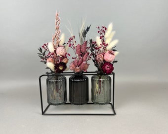 Vasi di fiori secchi in un supporto in metallo decorazione da tavolo boho bouquet di fiori secchi struttura in metallo