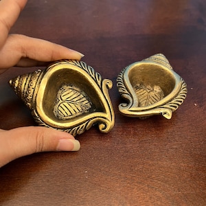 Pooja Diyas Indian Brass Decor, Shank Deepak for Home Decor, Housewarming Festive Return Gift
