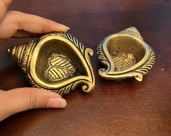 Pooja Diyas Indian Brass Decor, Shank Deepak for Home Decor, Housewarming Festive Return Gift