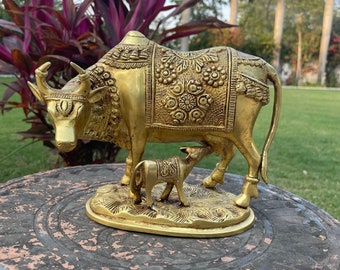 Cow and Calf Kamdhenu 8 Inches Handmade Brass Statue, Brass Idol for Home Mandir Pooja Festive Gift
