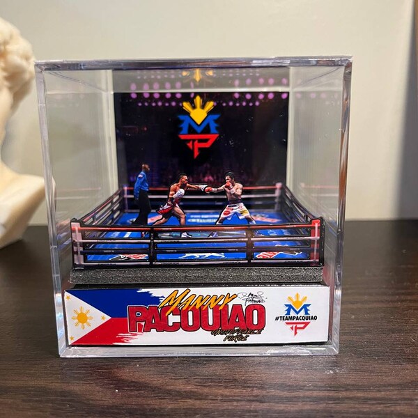 Manny Pacquiao vs. Keith Thurman 3D Diorama cube