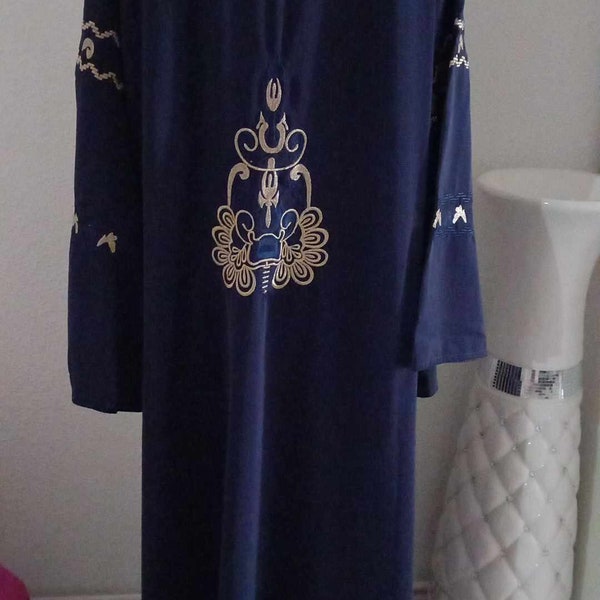 Caftan marocain Brodé à Manches larges en Crêpe de Soie