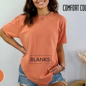 Comfort Colors Blank Shirts 1717 oversized boho, vintage look shirt that is a 100 cotton shirt in a soft oversized boho tee that is Unisex