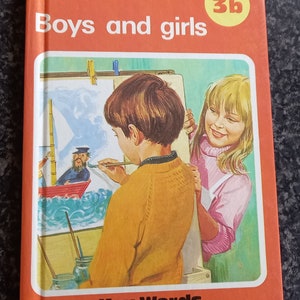Ladybird Key Words Reading Scheme 3b Boys and girls   LB12