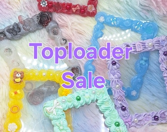 Soporte para PC TCG Kpop PREFABRICADO | Estilo Decoden de carga superior decorado | Marco bonito con colgante o soporte | Regalo Kpop