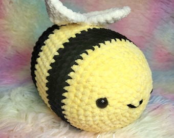 Peluche de abeja amigurumi - Abejorro regordete de ganchillo - Bonita abeja de ganchillo