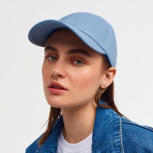 Handmade Sheepskin Leather Baseball Cap: Adjustable Unisex Hat