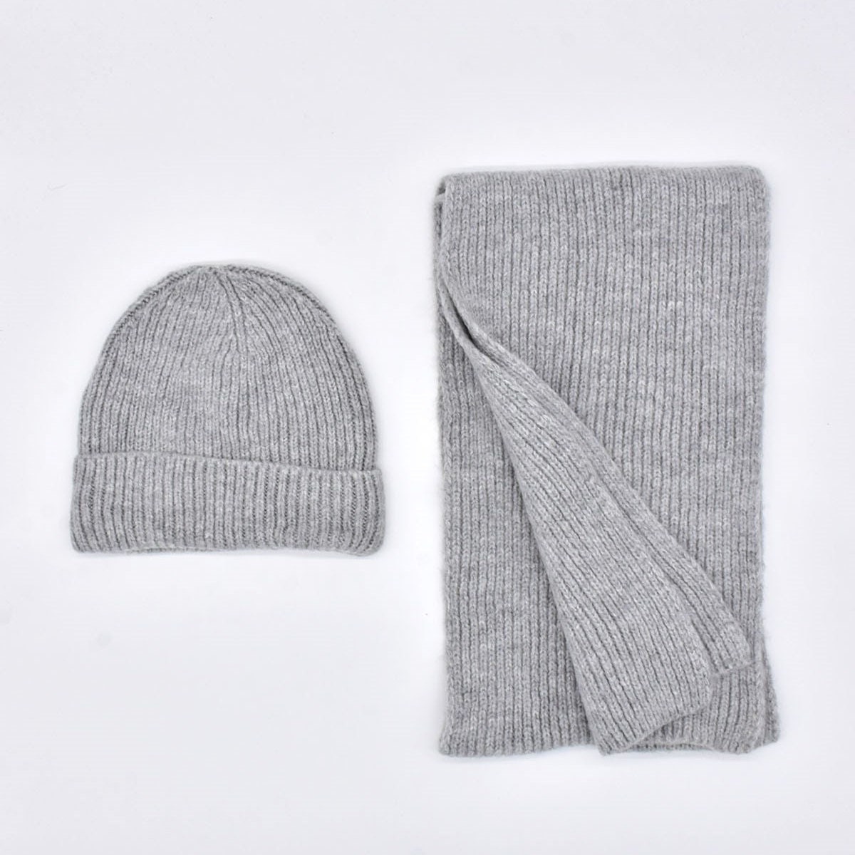 matching hat and scarf womens