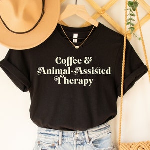 Animal-Assisted Therapy Shirt Gift,Therapy Dog T-Shirt,Therapy Dog Team Shirt,Therapy Dog Tee,Therapy Dog Trainer,Animal Therapy,Pet Therapy