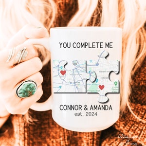 Regalos de compromiso personalizados para pareja, regalo de compromiso, cualquier mapa, taza de regalo de mapa de pareja, regalo de aniversario de mapa personalizado, taza de regalo del día de San Valentín