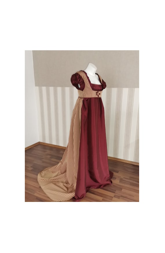 knee length dresses for ladies Regency woman in white muslin dress (Lauren 4397) main image 0