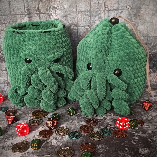 Cthulhu dice bag crochet green