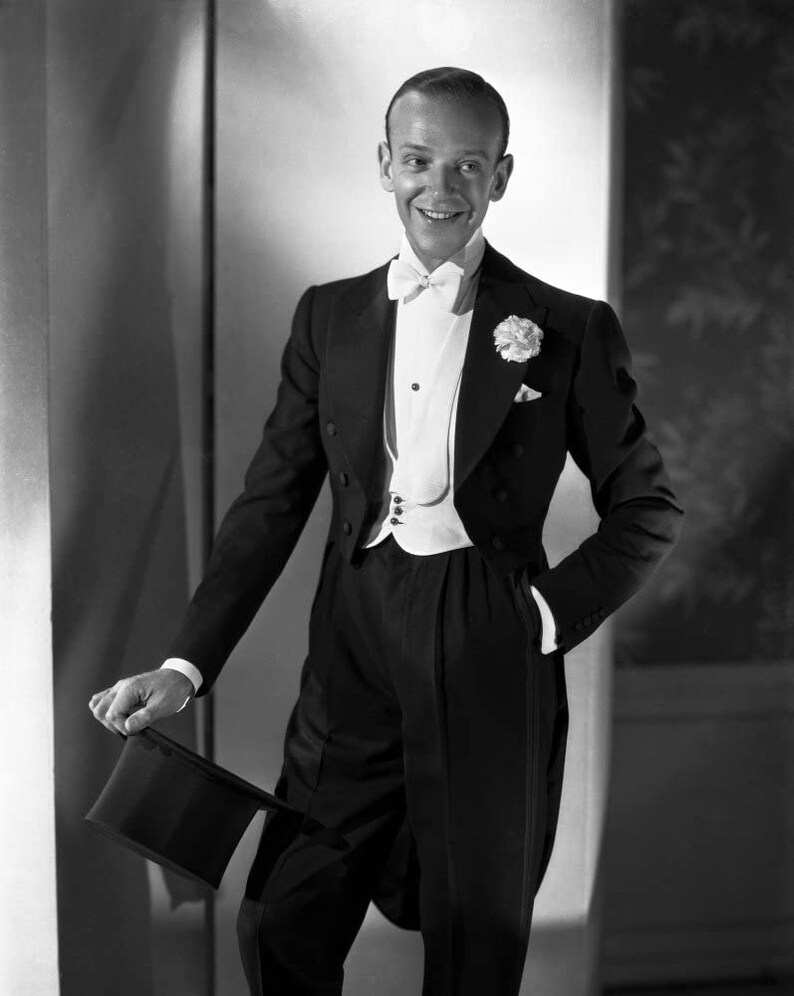 1920s/1930 Burtons vintage penguin tail coat swing coat frock coat dinner suit jacket silk lined fred astaire great gatsby roaring twenties image 8